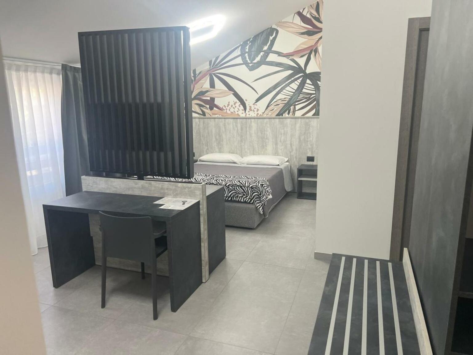 קומאקיו Hotel Paradiso מראה חיצוני תמונה